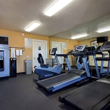Ramada By Wyndham Flagstaff East-3